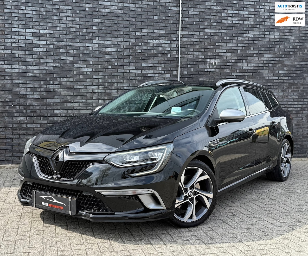 Renault Mégane Estate - 1.6 TCe GT 230pk|Bose|Camera|Sportstoelen Alcantara|360 PDC|Trekgewicht 1700kg - AutoWereld.nl