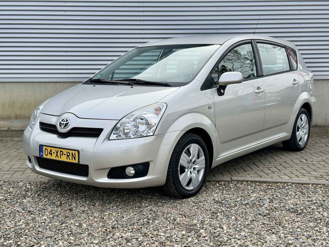 Toyota Verso - 1.8 VVT-i Sol [ fm navi, ecc, audio, cruise, trekhaak ] - AutoWereld.nl