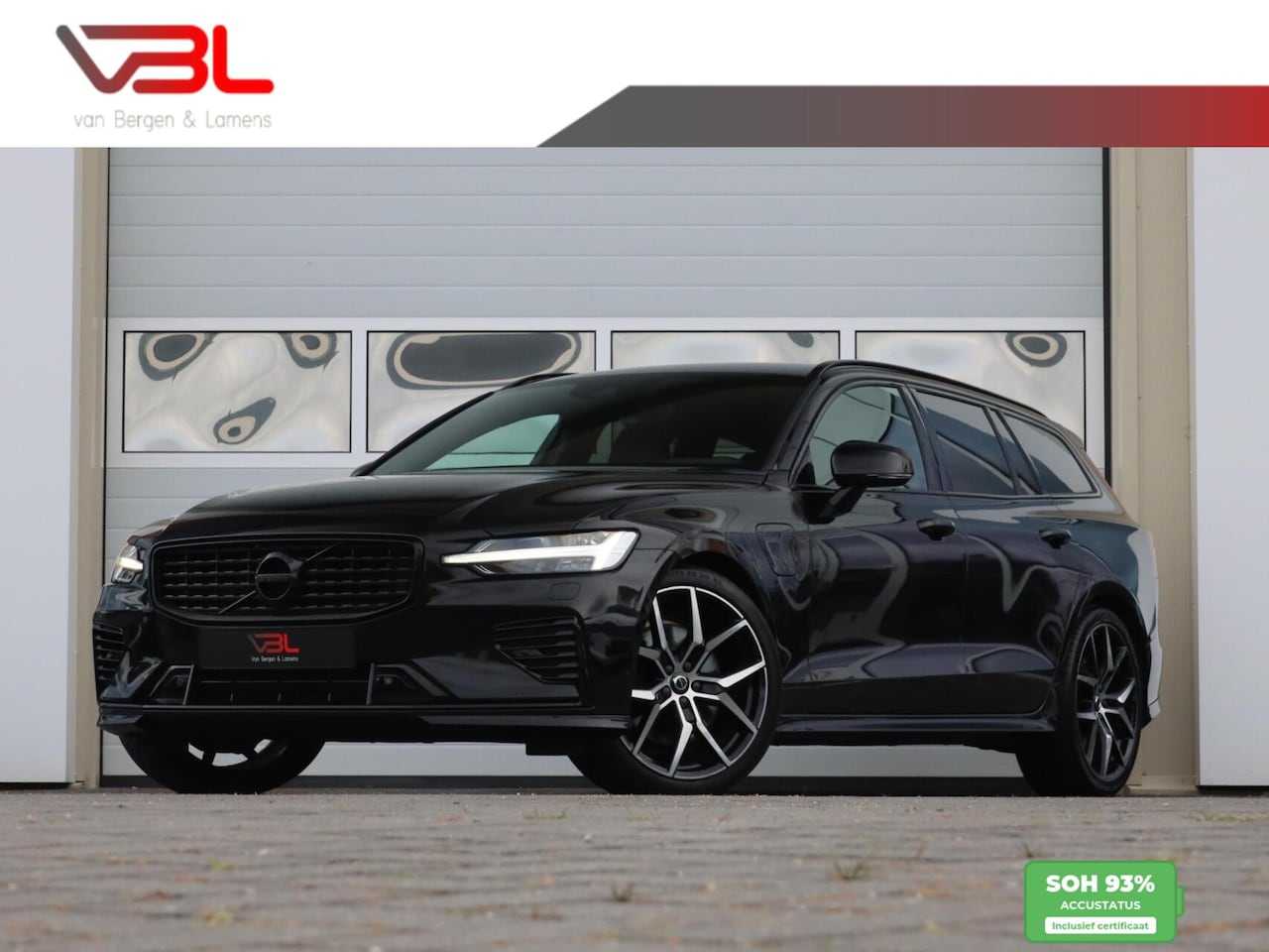 Volvo V60 - 2.0 T8 Recharge 390PK AWD R-Design | 20inch | SOH 93% - AutoWereld.nl
