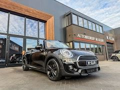MINI Cabrio - 1.5 Cooper John Cooper Works Aut 136pk/Jcw stoelen/Led/Uniek/Btw