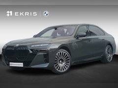 BMW 7-serie - 750e xDrive Executive Drive Pro | M Sportpakket Pro | Sky Lounge | Connoisseur Pack | Bowe