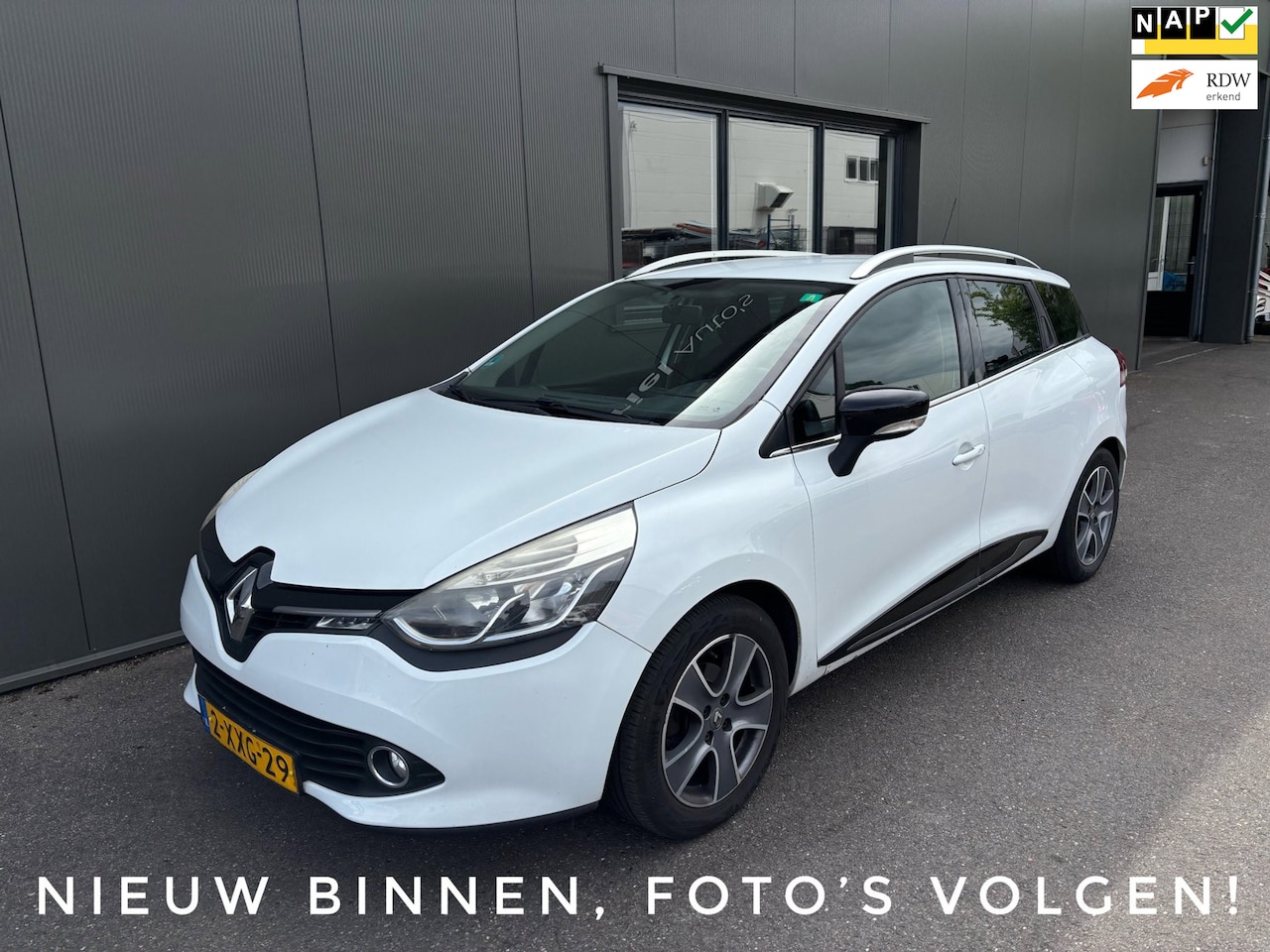 Renault Clio Estate - TCe 90 Night&Day / Navigatie / Dealer Onderhouden! - AutoWereld.nl