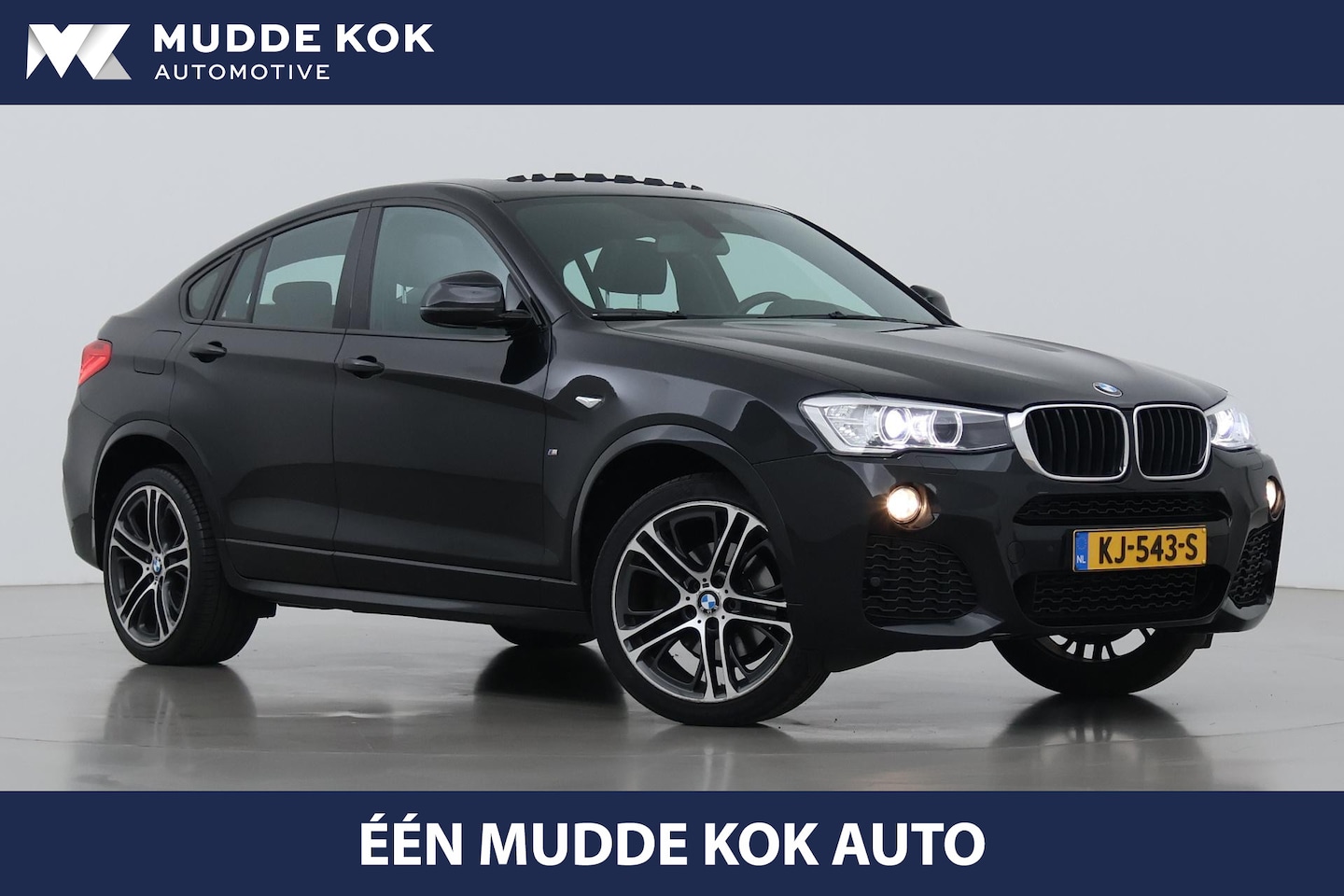 BMW X4 - xDrive20i Centennial High Executive | M-Sport | Panoramadak | Vol-Leder | 20 Inch - AutoWereld.nl