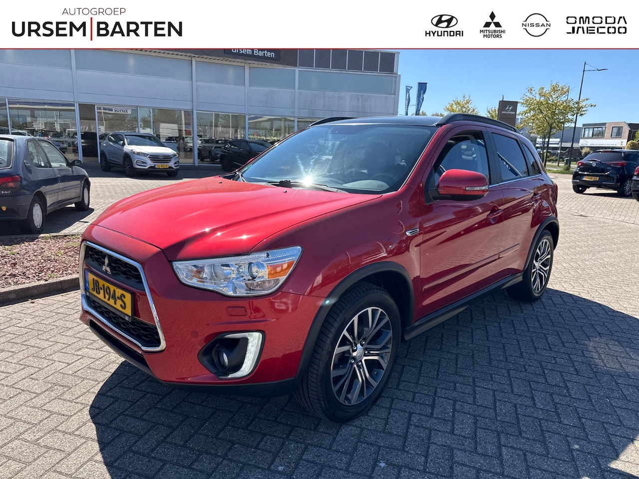 Mitsubishi ASX - 1.6 Cleartec Instyle | Achteruitrijcamera | Panoramadak | Trekhaak - AutoWereld.nl