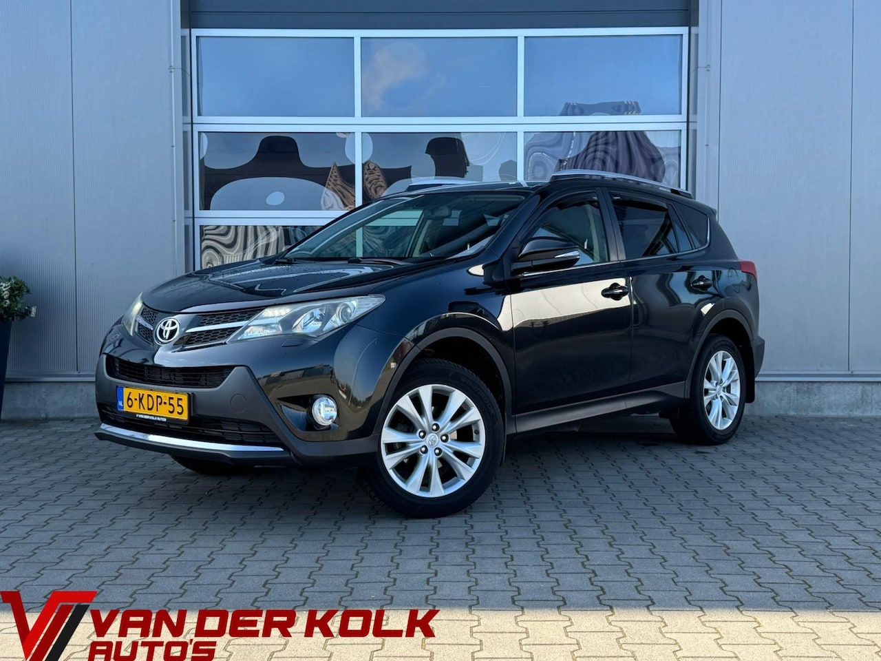 Toyota RAV4 - 2.0 Executive Business 4WD | LED | Leder | Camera | Navigatie | Climate - AutoWereld.nl