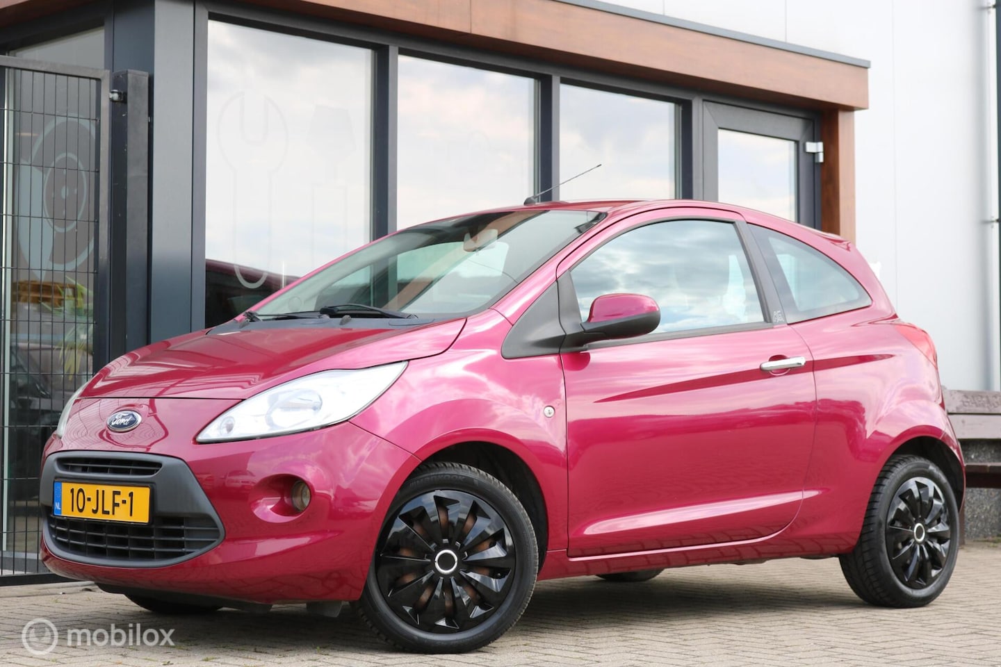 Ford Ka - 1.2 Titanium | Airco | 1e eigenaar | NAP - AutoWereld.nl