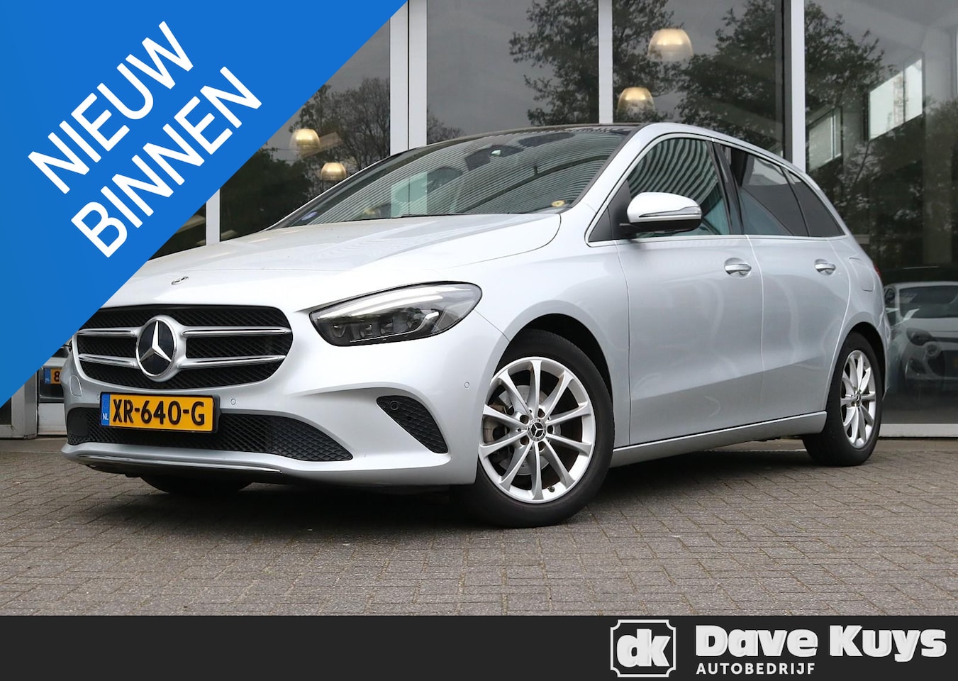 Mercedes-Benz B-klasse - 180 Premium Plus Panoramadak | Trekhaak | Sfeerverlichting | Apple Carplay - AutoWereld.nl