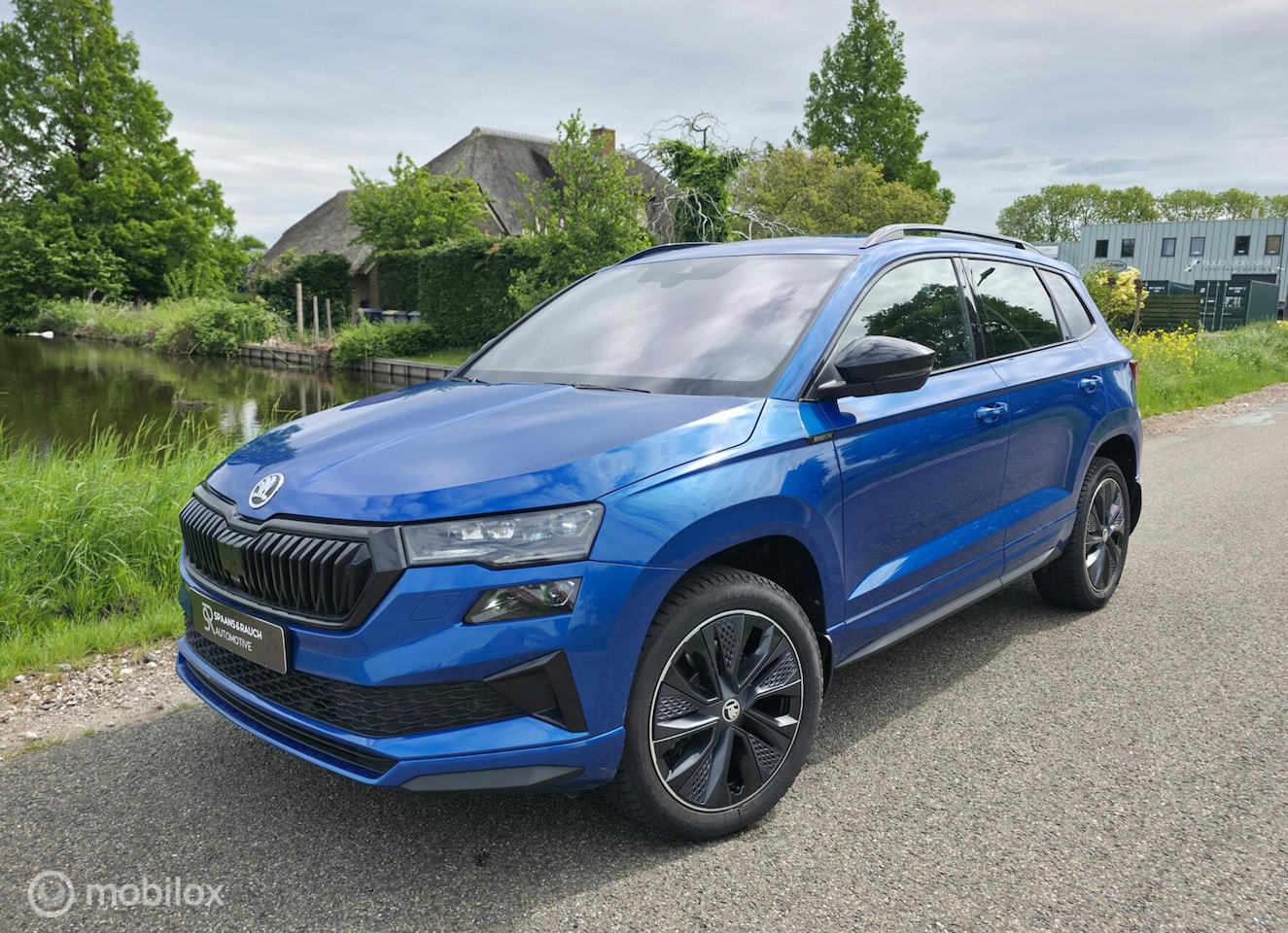 Skoda Karoq - 1.5 TSI ACT Sportline / Trekh. / Carplay / Luxe - AutoWereld.nl