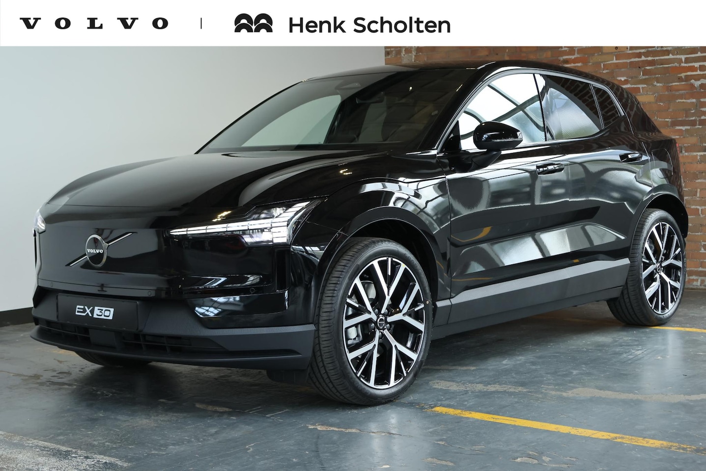Volvo EX30 - Single Motor Extended Range Plus Europa 69 kWh | 20" Y-Spaaks Lichtmetalen Wielen | Extra - AutoWereld.nl