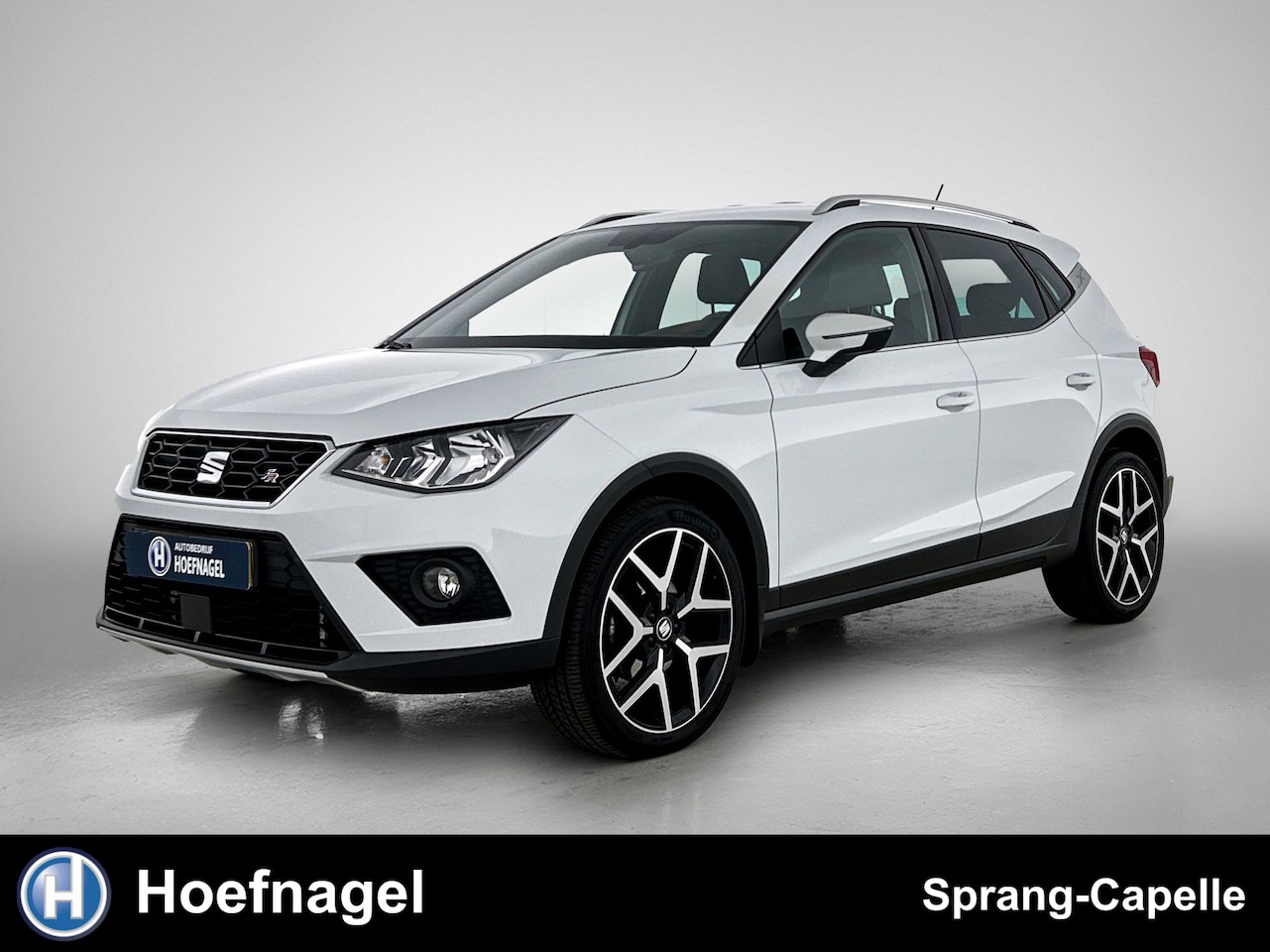 SEAT Arona - 1.0 TSI Xcellence Business Intense | Trekhaak | Navigatie | CarPlay | Cruise Control | Cli - AutoWereld.nl