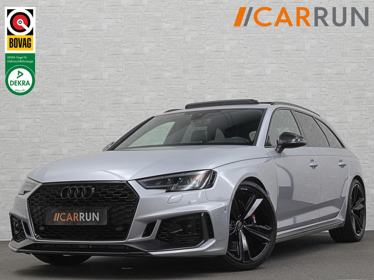 Audi RS4 - Avant 2.9 TFSI A4 Quattro | Carbon | Panorama | RS-Dynamic | ACC | 360 Camera | Matrix-LED - AutoWereld.nl