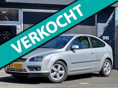 Ford Focus - 1.6-16V Futura ORGINEEL NL / AIRCO / ELEKT RAMEN