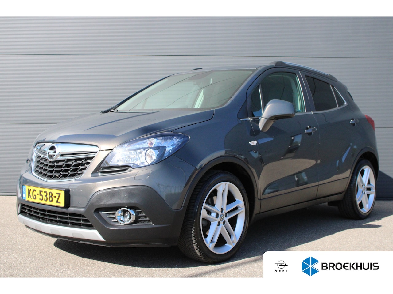 Opel Mokka - 1.4 T Innovation | Navigatie | Camera | Schuifdak | Xenon | Trekhaak | 74.000km | Parkeers - AutoWereld.nl