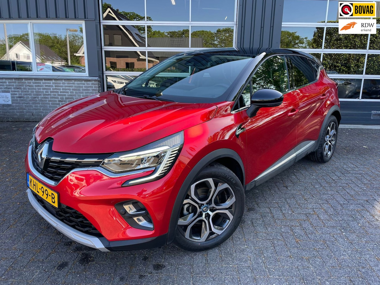 Renault Captur - 1.6 E-Tech Plug-in Hybrid 160 Intens / Automaat / navi / cruise / camera ! - AutoWereld.nl