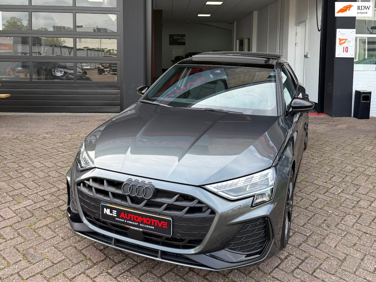 Audi A3 Sportback - 35 TFSI S edition 35 TFSI S edition - AutoWereld.nl
