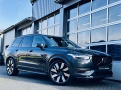 Volvo XC90 - 2.0 T8 | AWD | Inscription | Blackline | Panodak | Luchtvering | Trekhaak | Bower & Wilkin