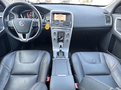 Volvo XC60 - 2.0 D4 190 pk Automaat Summum Navigatie Trekhaak Xenon Panoramadak Dab 18 Inch Leder Elek