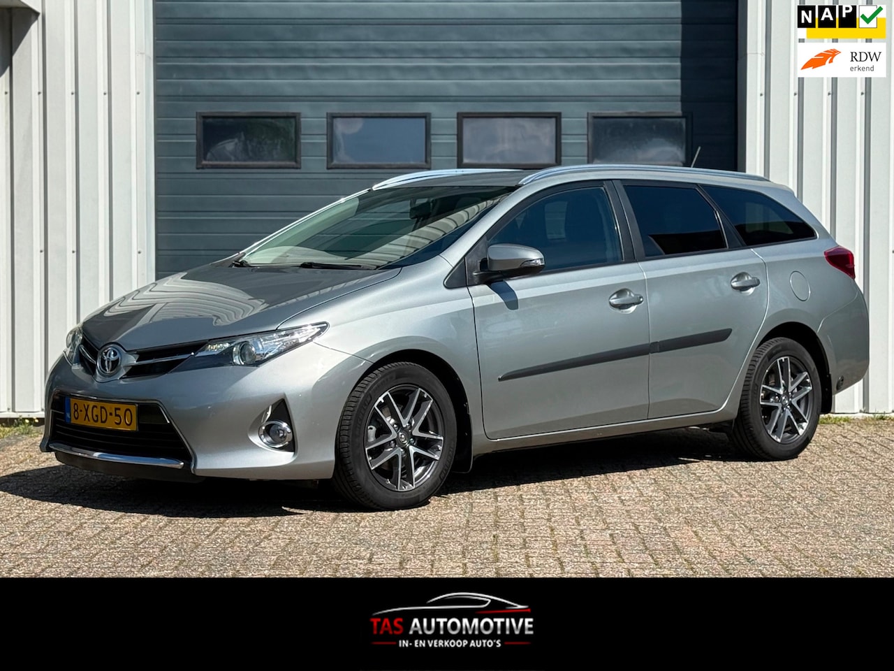 Toyota Auris Touring Sports - 1.3 Trend LPG G3 2e EIG / CRUISE - AutoWereld.nl