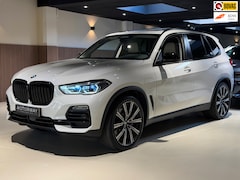 BMW X5 - XDrive45e High Executive|Crystal Pook|Skylounge|Leder|HuD