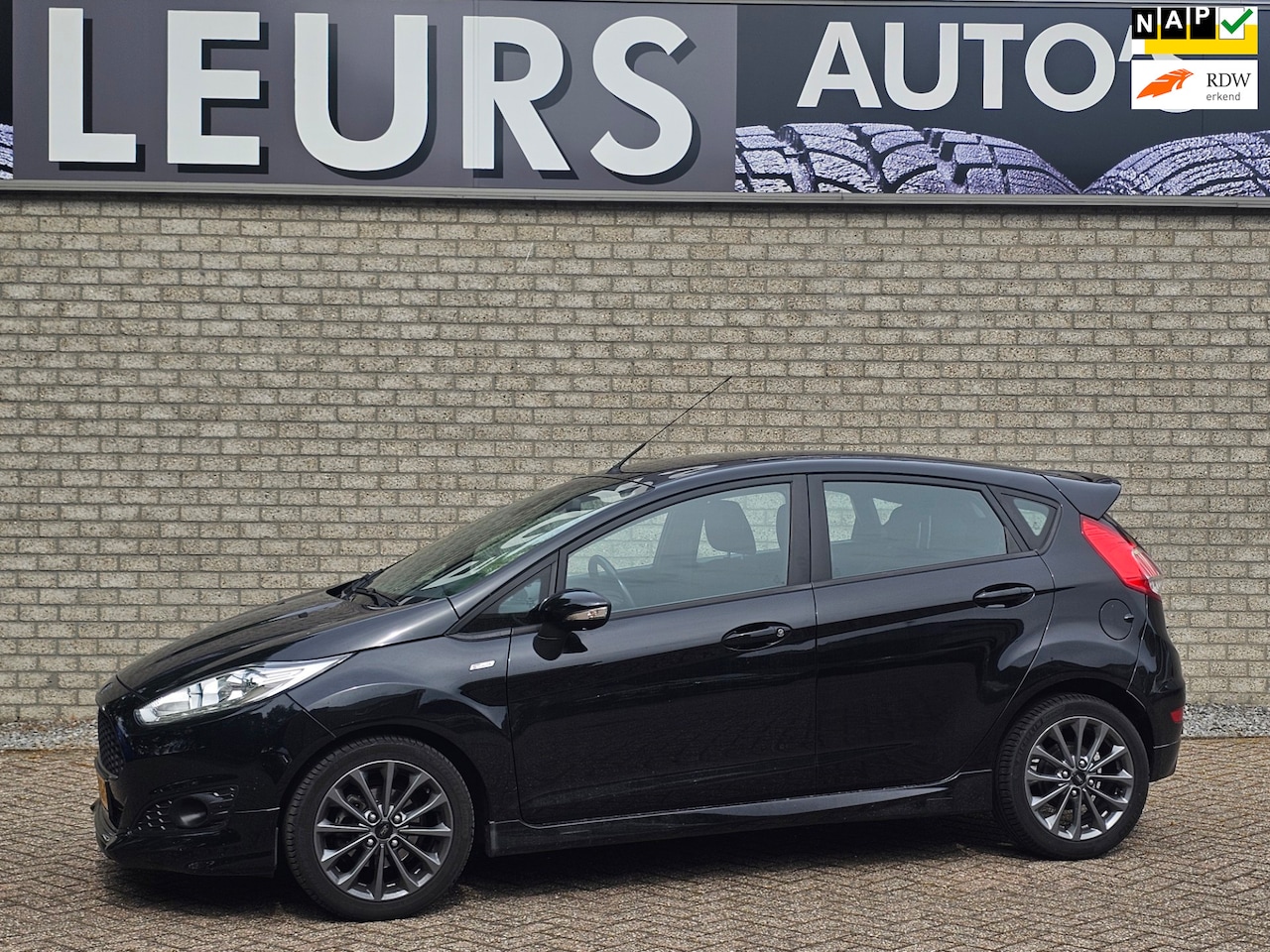 Ford Fiesta - 1.0 EcoBoost ST Line Ecc/Ccr/Pdc - AutoWereld.nl