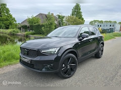 Volvo XC40 - 2.0 B4 Plus Black Edition / Pano / HK Audio