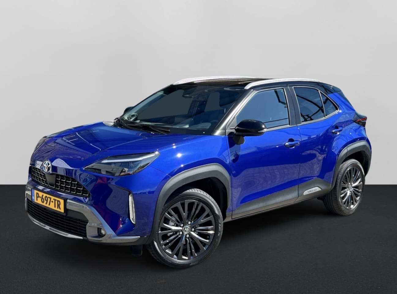 Toyota Yaris Cross - 1.5 Hybrid Adventure | Elec. Kofferklep | Stoel-Stuurverwarming - AutoWereld.nl