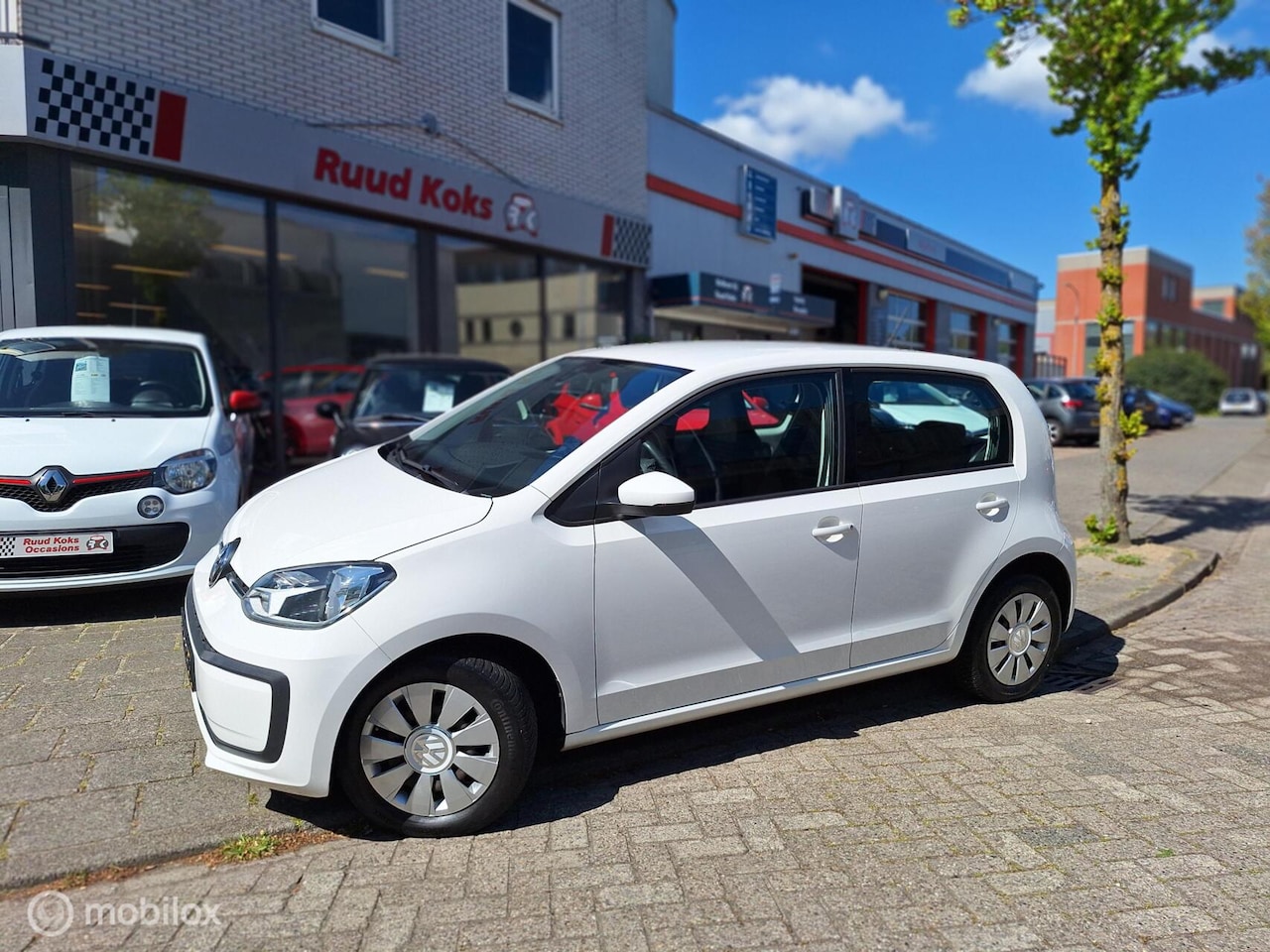 Volkswagen Up! - 1.0 BMT MOVE UP! / Airco / - AutoWereld.nl
