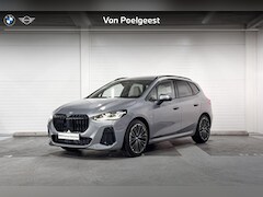 BMW 2-serie Active Tourer - 220i | M-Sport | Stuurwielverwarming | Panoramadak | Harman/Kardon | Trekhaak | Stoelverwa