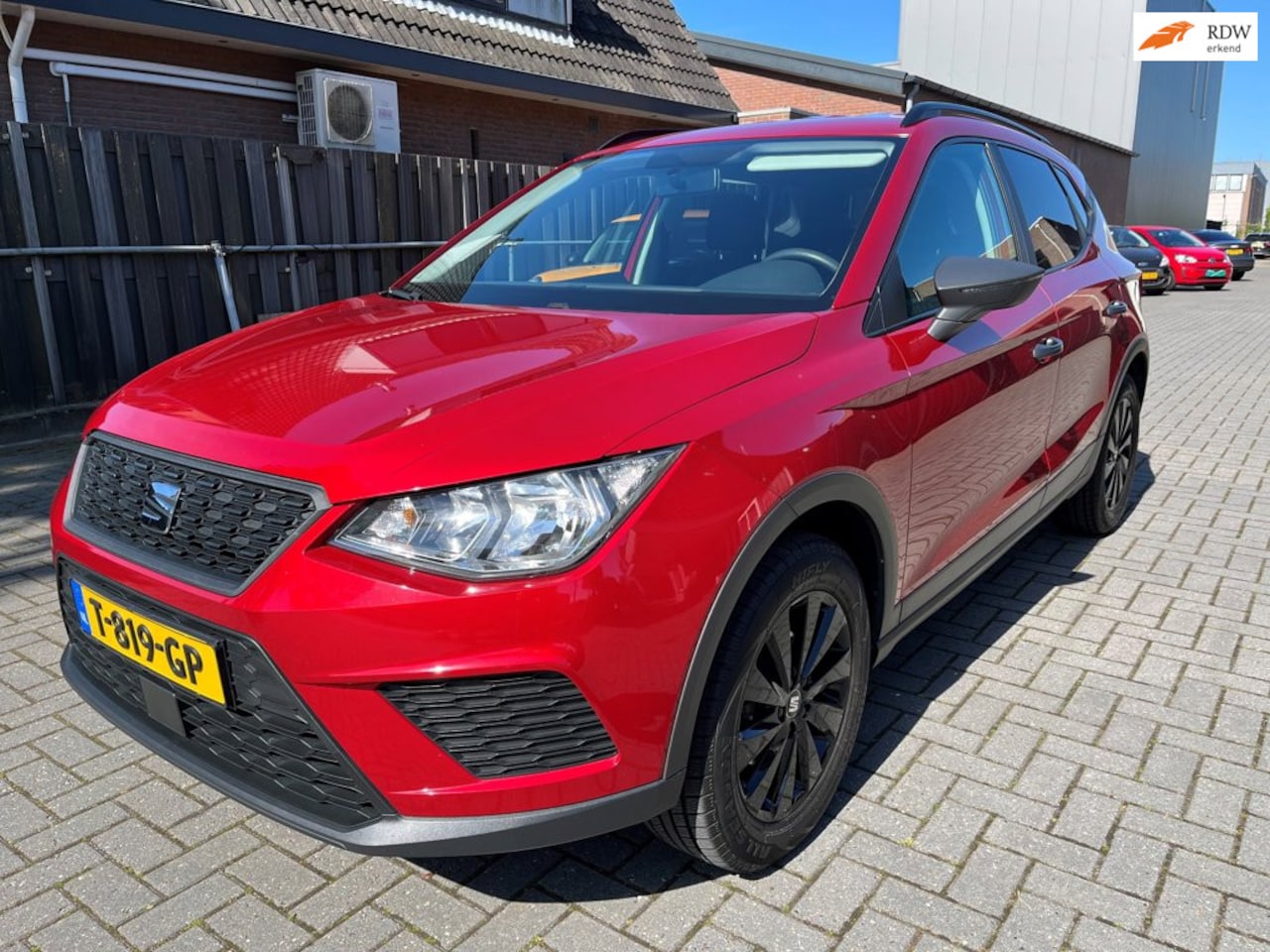 SEAT Arona - 1.0 TSI Ref Trekhaak PDC Stoelverwarming Cruise Control - AutoWereld.nl