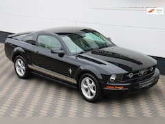 Ford Mustang - USA 4.0 V6 214PK Automaat Leder Airco Cruise