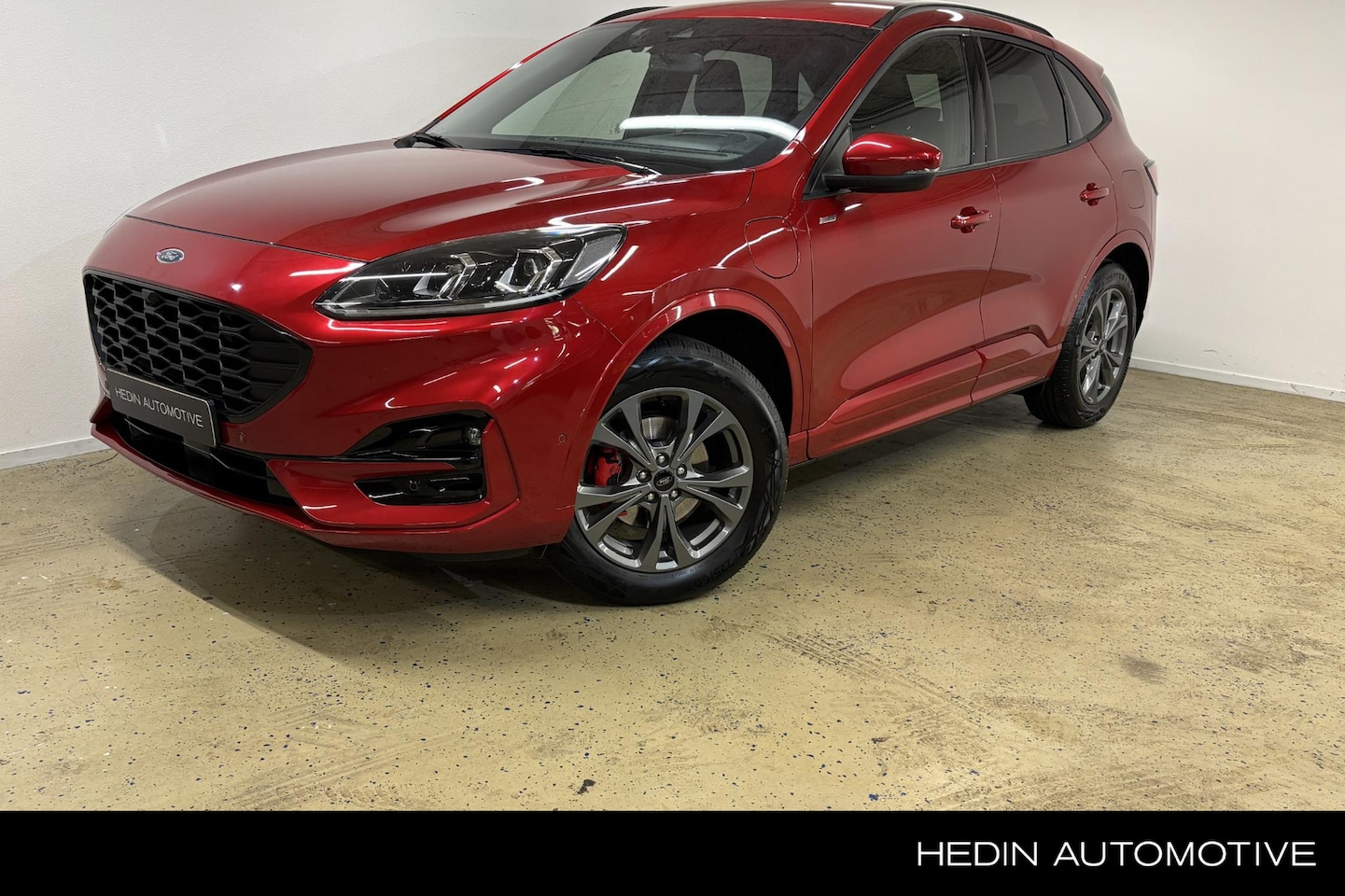 Ford Kuga - 2.5 PHEV ST-Line X Trekhaak | AGR stoelen | Heads-up Display | Winter Pack - AutoWereld.nl
