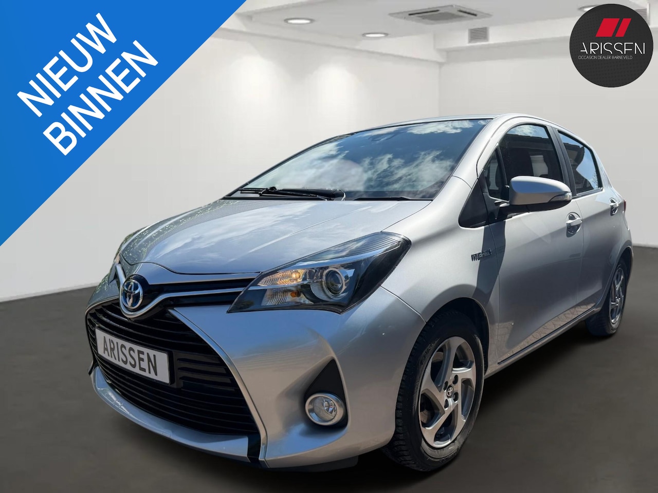 Toyota Yaris - 1.5 Hybrid Aspiration 1.5 Hybrid Aspiration - AutoWereld.nl