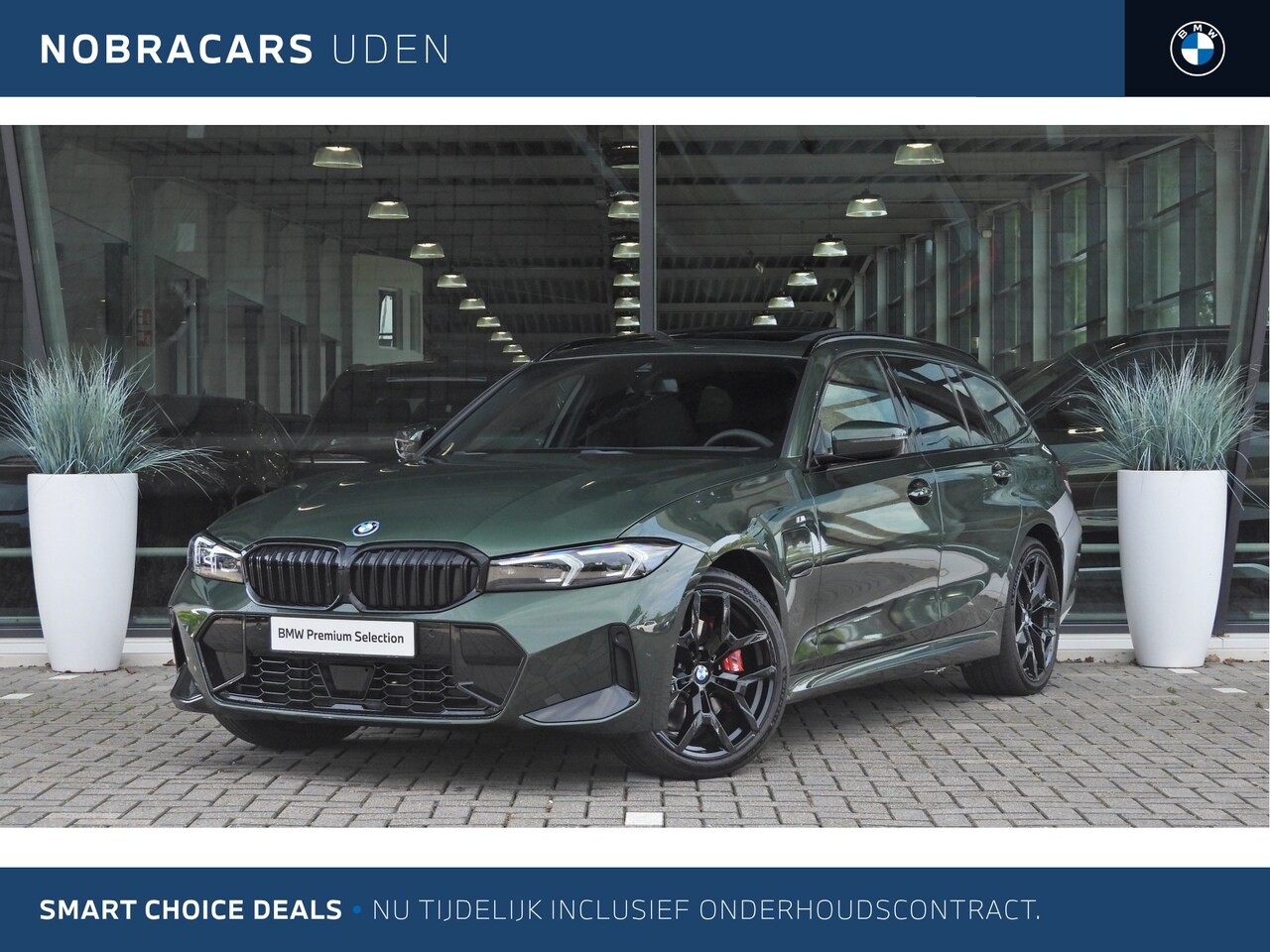 BMW 3-serie Touring - 330e M Sport Automaat / Trekhaak / Panoramadak / Sportstoelen / Comfort Access / Adaptieve - AutoWereld.nl