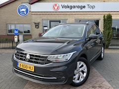 Volkswagen Tiguan - 1.5 TSI | Trekhaak | LED | 12 MND Garantie