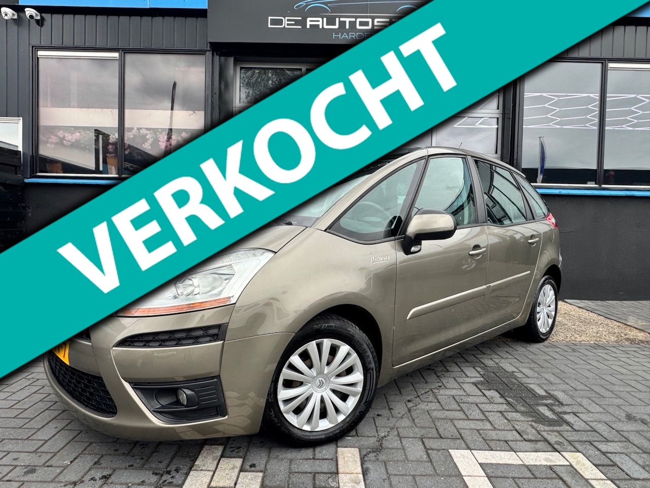 Citroën C4 Picasso - 1.6 VTi Tendance Airco cruise Trekhaak - AutoWereld.nl