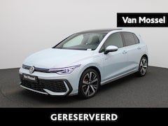 Volkswagen Golf - 1.5 eHybrid GTE 272 PK | SoH 100% | Panoramadak | 18 Inch Catania | Stoelverwarming | Head