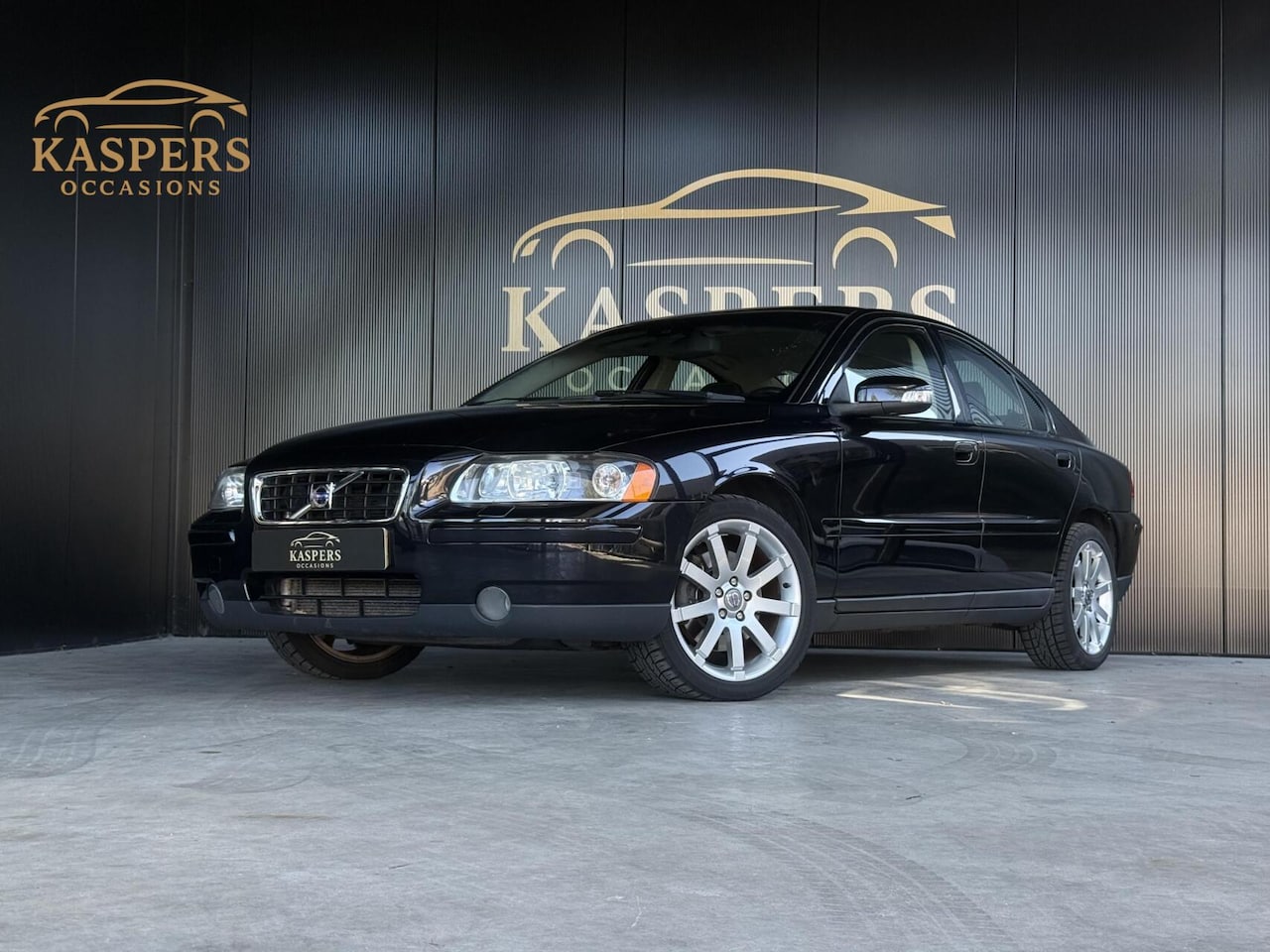 Volvo S60 - 2.0T Drivers Edition|5cil|Automaat|Pano|Airco|NAP| - AutoWereld.nl