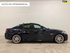 BMW 5-serie - 520i M-pakket Pano Dak Leer Navi Camera Stoelverw