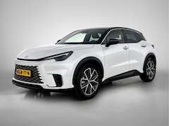 Lexus LBX - Emotion 2WD | Tech Pack | Bi-Tone | Stoelverwarming |