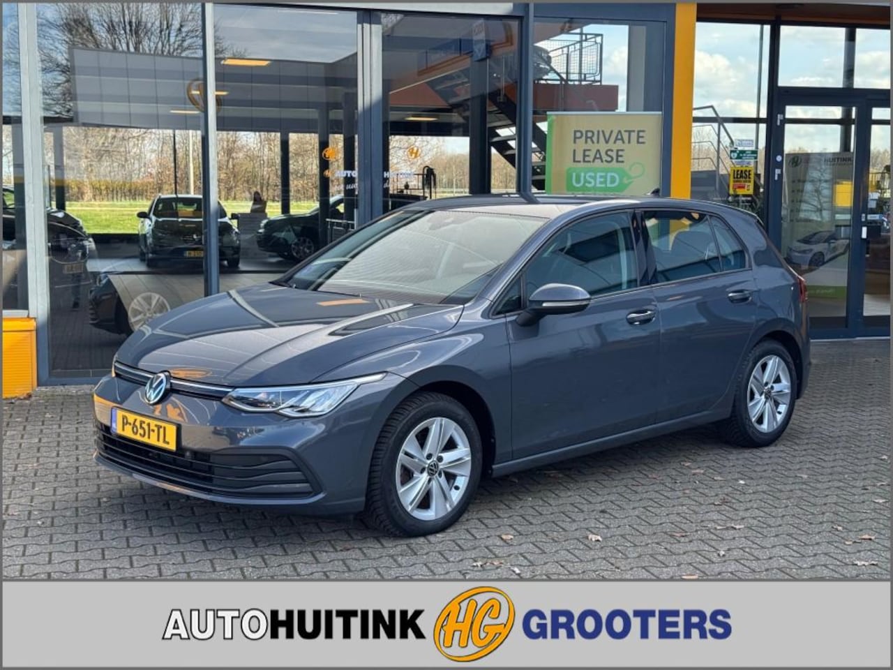 Volkswagen Golf - 1.5  TSI 130 pk  Life Bus. - Navi/Apple/Android - camera - Adap cruise - stoel/stuur verw - AutoWereld.nl