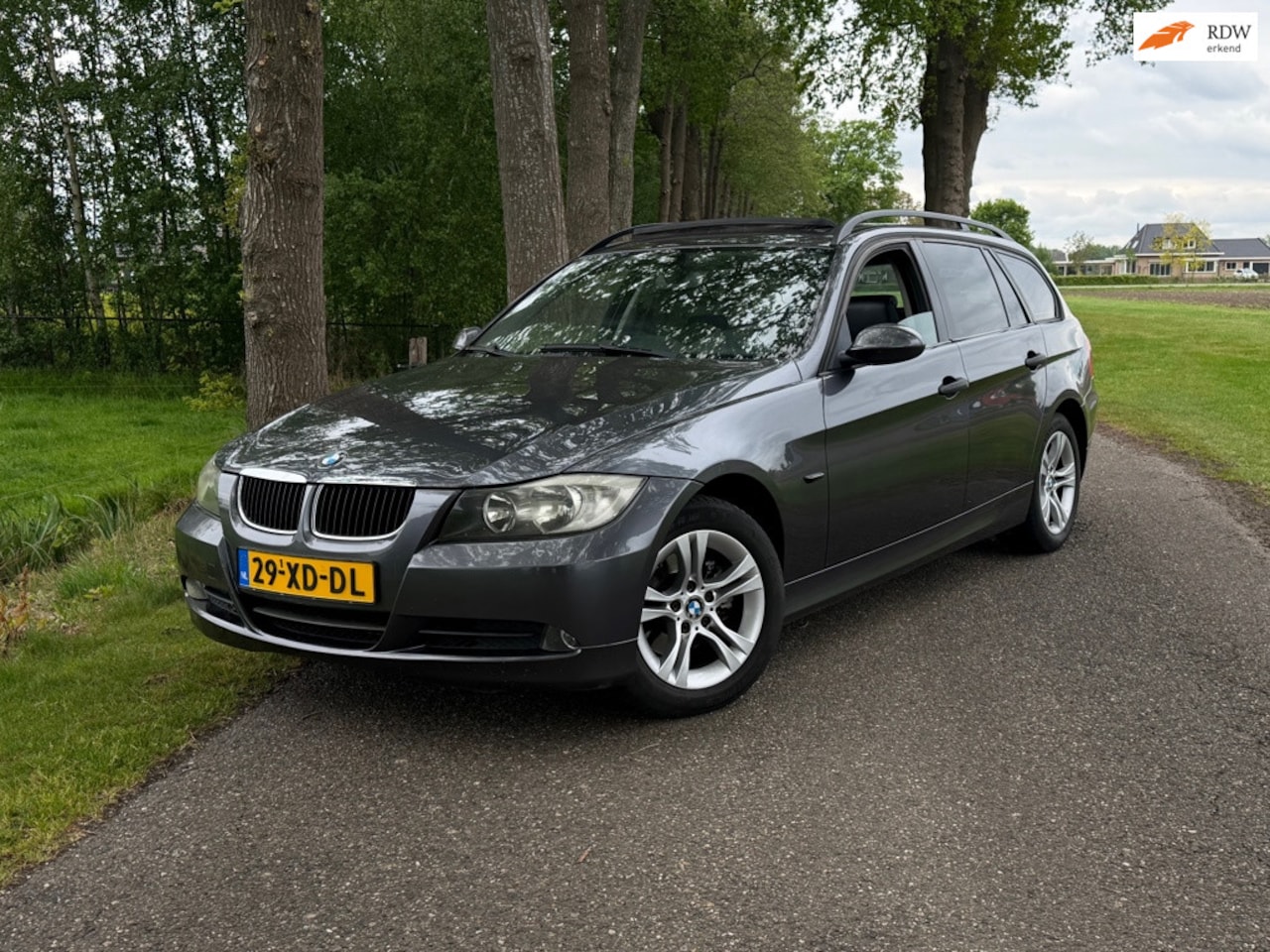 BMW 3-serie Touring - 320i Dynamic Executive/BOMVOLL/lees Tekst/ Netjes - AutoWereld.nl