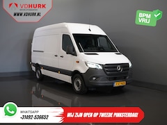 Mercedes-Benz Sprinter - 317 CDI Aut. L2H2 3.5t Trekverm./ LED/ Gev.Stoel/ 270 Gr.Deuren/ Stoelverw./ Navi/ Camera/