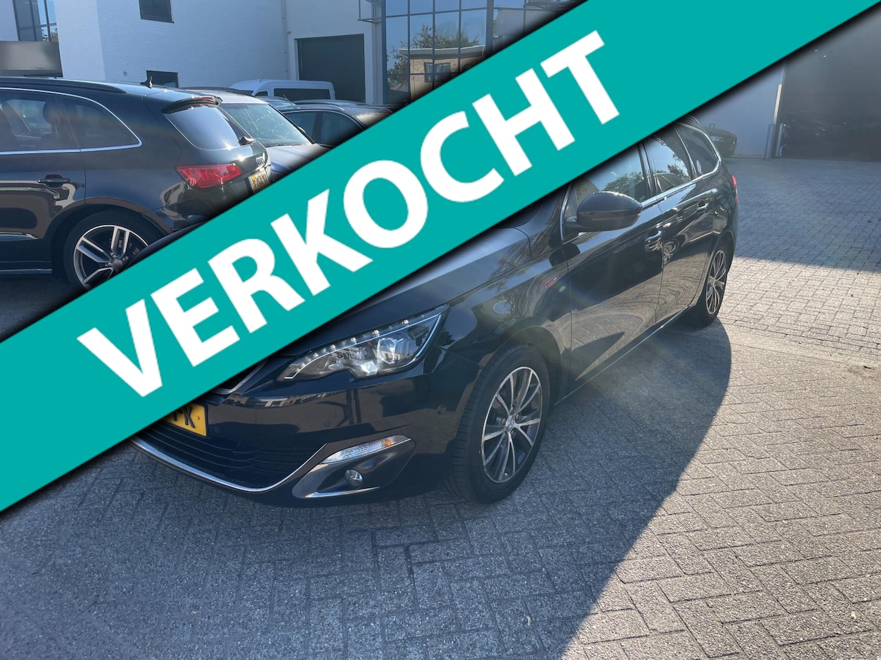 Peugeot 308 SW - 1.2 PureTech Allure Bj 2016 - AutoWereld.nl