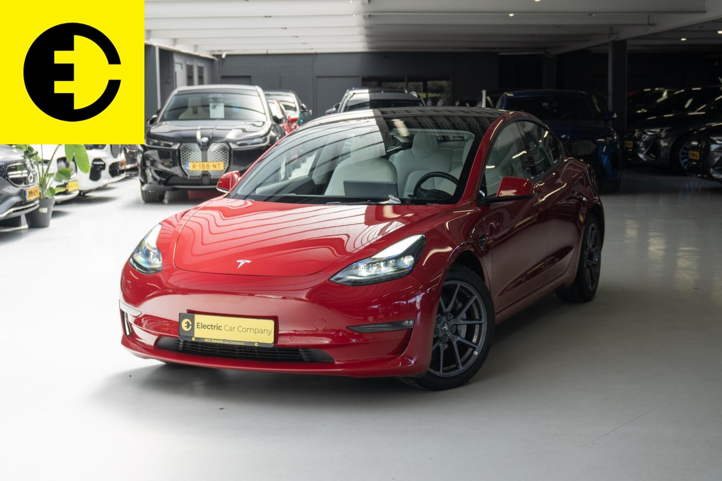 Tesla Model 3 - Long Range RWD Long Range | Dual Motor | AWD | AutoPilot | Incl. BTW - AutoWereld.nl