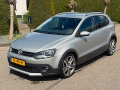 Volkswagen Polo - Cross 1.6 TDI Highline 2011 Navi/Airco/Lmv