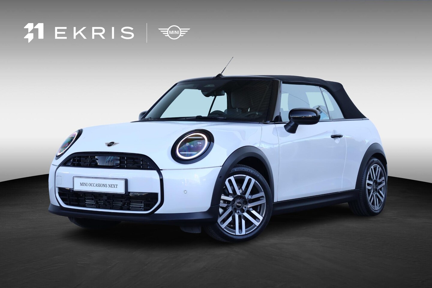 MINI Cabrio - Cooper C Classic M Comfort Acces / Stuurwielverwarming / Head-Up / Stoelverwarming - AutoWereld.nl