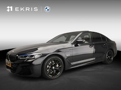 BMW 5-serie - Sedan 530e | M-Sportpakket | Laserlicht | Leder | Navigatie | Active cruise | Schuifdak |
