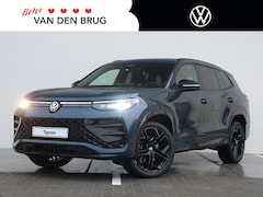 Volkswagen Tayron - R-Line Edition 1.5 eHybrid 204 PK | Panoramadak | Trekhaak | Black style | Camera |