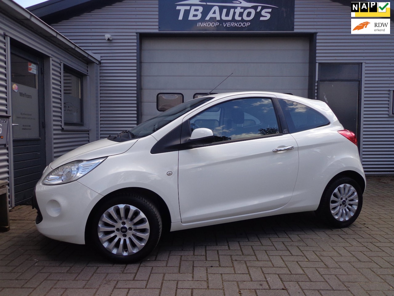 Ford Ka - 1.2 Titanium X ! 1E EIGENAAR / DEALER ONDERHOUDEN - AutoWereld.nl