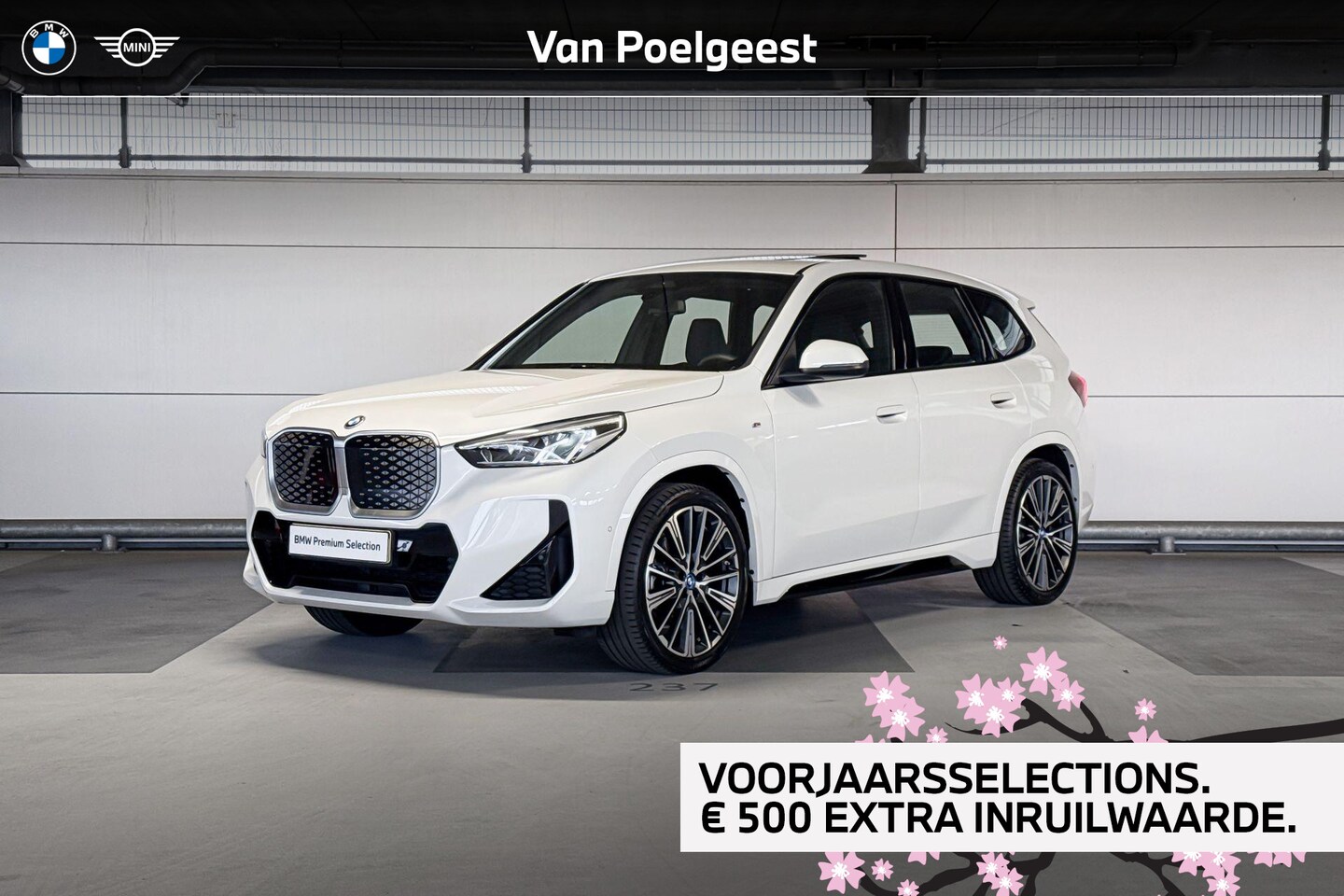 BMW iX1 - xDrive30 67 kWh | Selections 500 - AutoWereld.nl